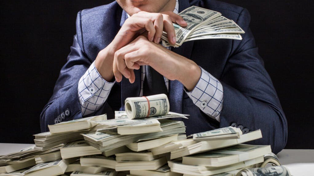 Effective Strategies To Earn Money In US Dollars